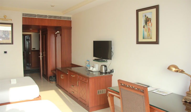Premier Room at Royalede Casa